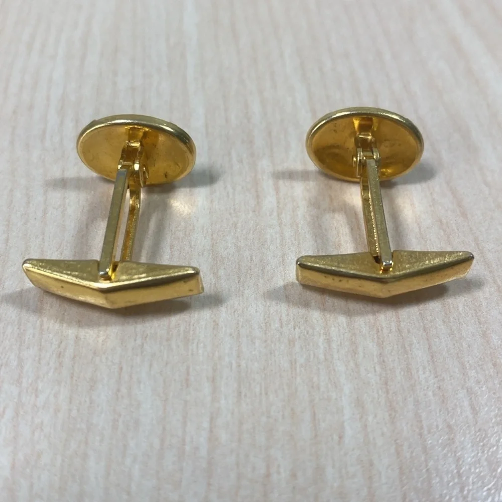 Vintage Elegant Gold tone and Black Cufflinks